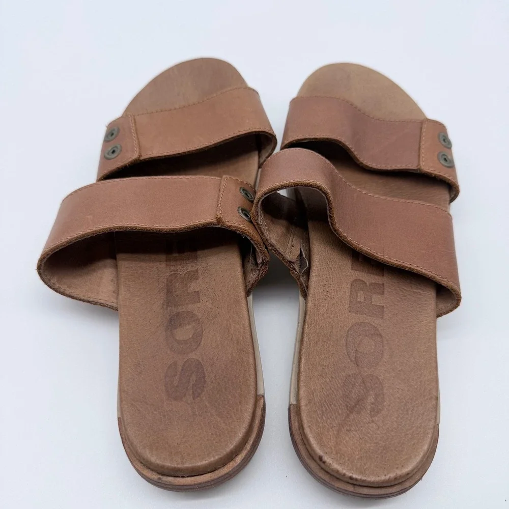 Sorel Ella Slide Sandals Tan Brown Leather Grommet Flat 6.5 NL2937-224